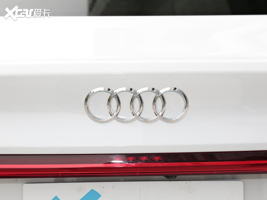 2022��W��A7L 55 TFSI quattro S-line ־�h���������b