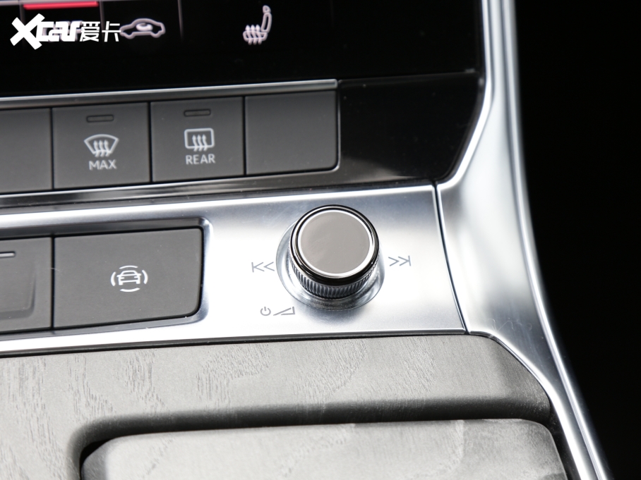 2022��W��A7L 55 TFSI quattro S-line ־�h���������b