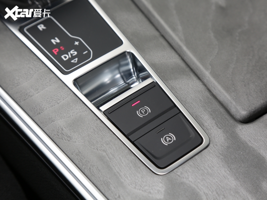 2022��W��A7L 55 TFSI quattro S-line ־�h���������b