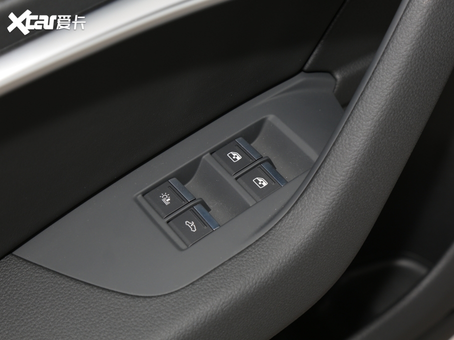 2022��W��A7L 55 TFSI quattro S-line ־�h���������b