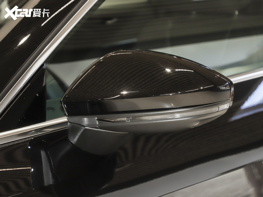 2022��W��A7L 45 TFSI quattro S-line Ҋ�h���������b