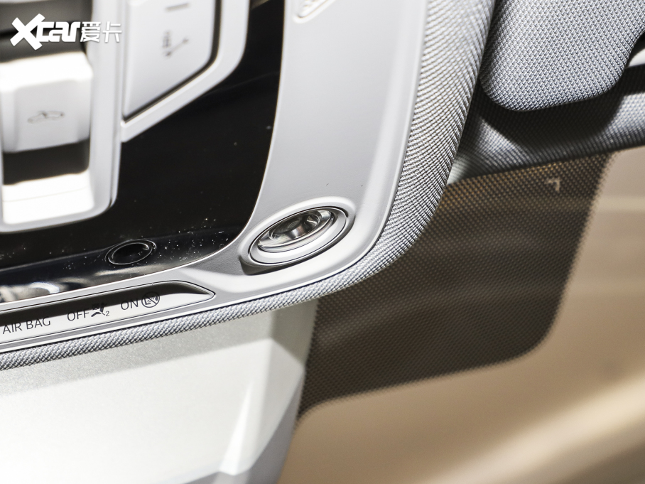 2022��W��A7L 45 TFSI quattro S-line Ҋ�h���������b