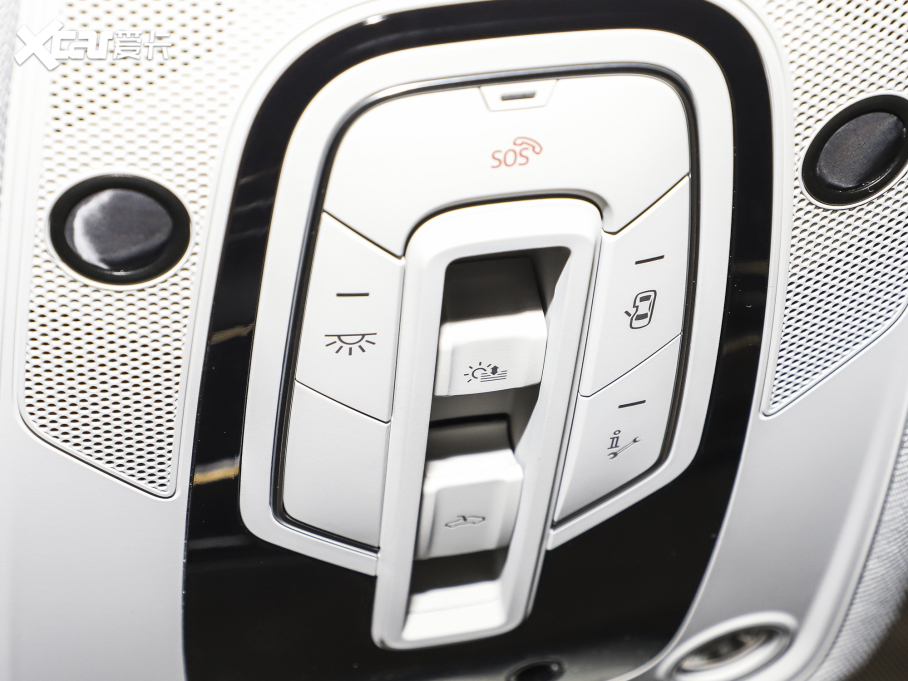 2022��?yu��n)W��A7L 45 TFSI quattro S-line Ҋ�h(yu��n)���������b