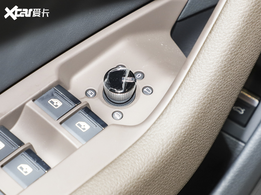 2022��W��A7L 45 TFSI quattro S-line Ҋ�h���������b