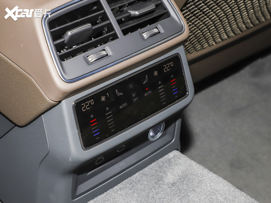 2022��W��A7L 45 TFSI quattro S-line Ҋ�h���������b