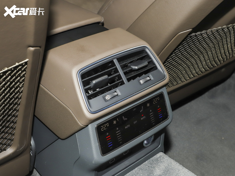 2022��W��A7L 45 TFSI quattro S-line Ҋ�h���������b