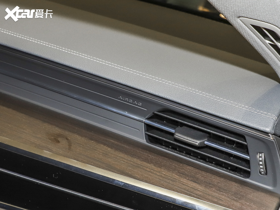 2022��W��A7L 45 TFSI quattro S-line Ҋ�h���������b