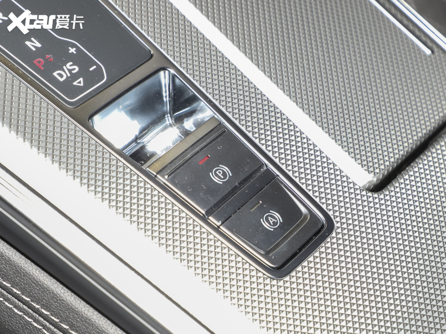 2022��W��A7L 45 TFSI quattro S-line Ҋ�h���׺����b