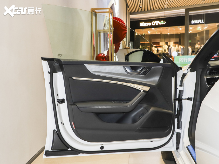 2022��W��A7L 45 TFSI quattro S-line Ҋ�h���׺����b