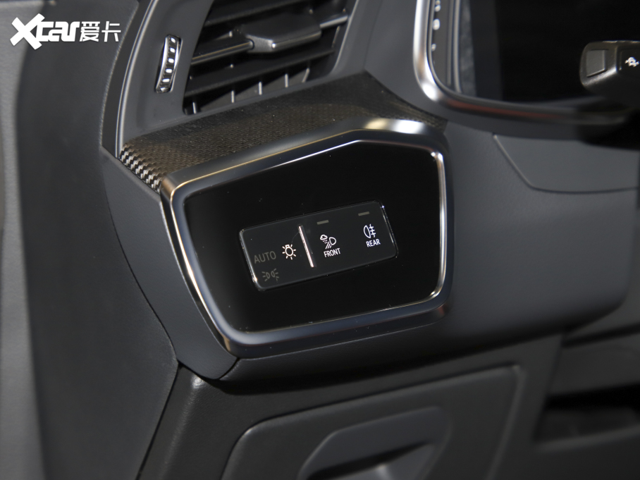 2022��W��A7L 45 TFSI quattro S-line ����ʿ��