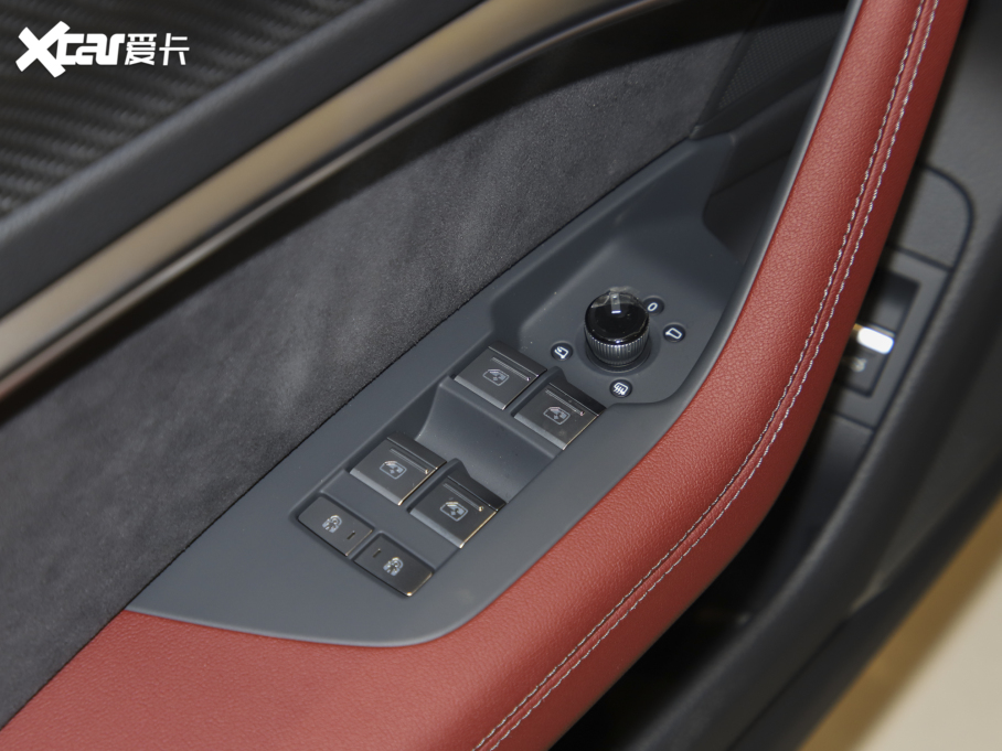 2022��W��A7L 45 TFSI quattro S-line ����ʿ��