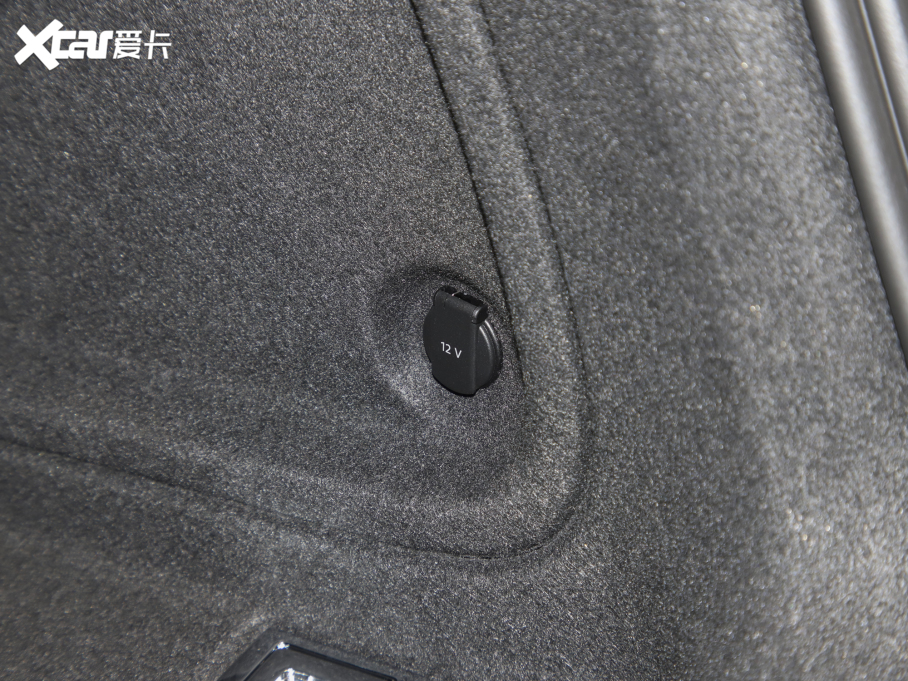 2022��?yu��n)W��A7L 45 TFSI quattro S-line ����ʿ��