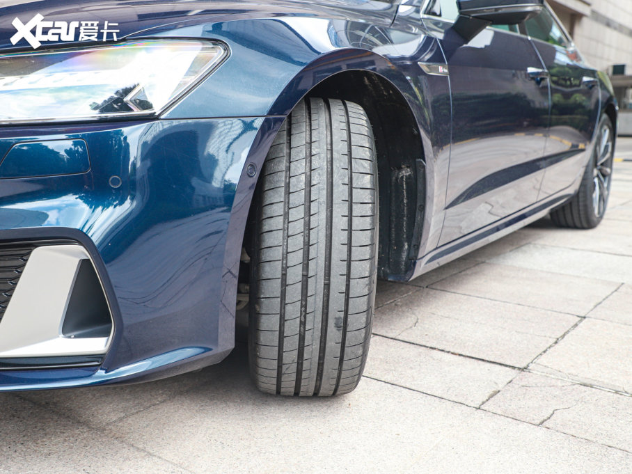 2022��W��A7L 45 TFSI quattro S-line Ҋ�h���������b