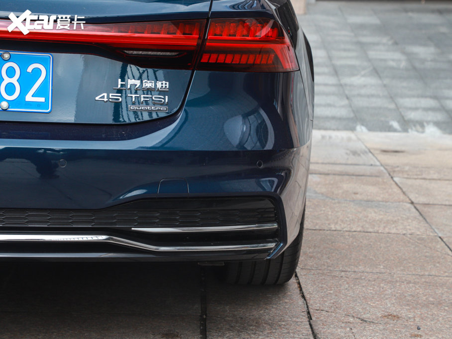2022��W��A7L 45 TFSI quattro S-line Ҋ�h���������b