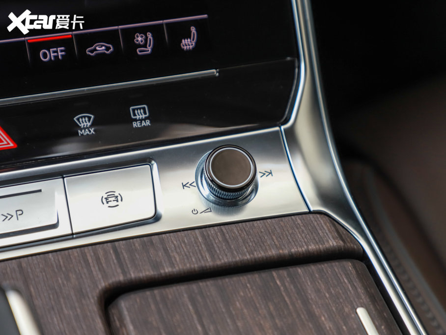 2022��W��A7L 45 TFSI quattro S-line Ҋ�h���������b