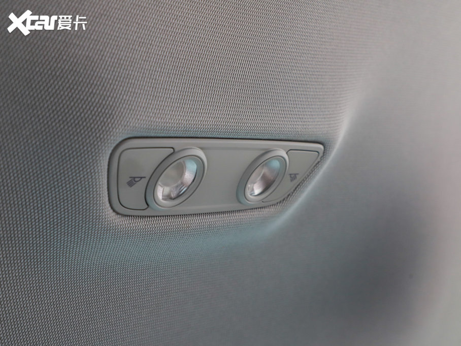 2022��W��A7L 45 TFSI quattro S-line Ҋ�h���������b