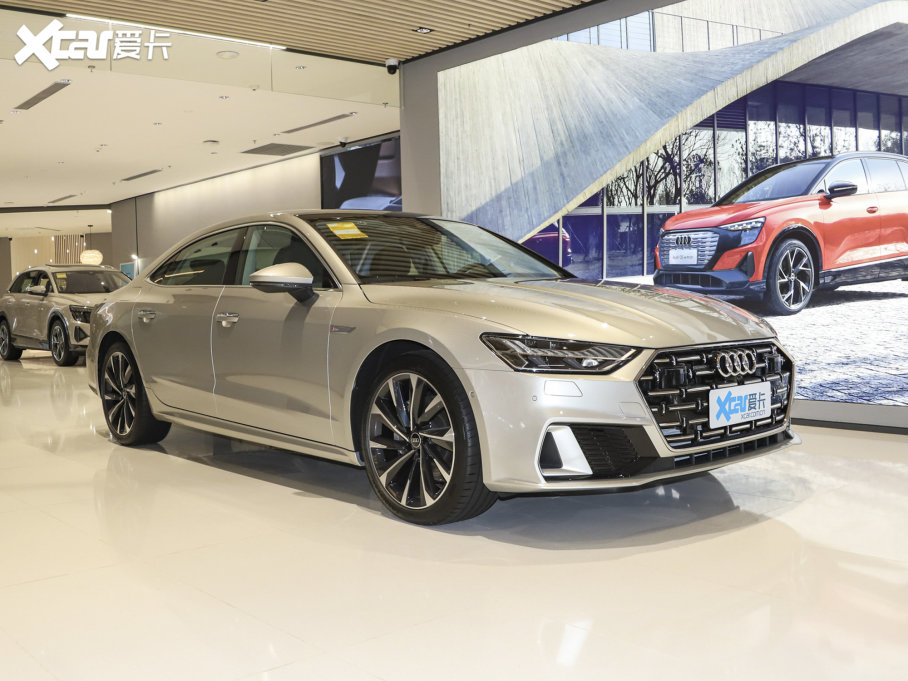 2022��W��A7L 45 TFSI quattro S-line ʥ�Tʿ