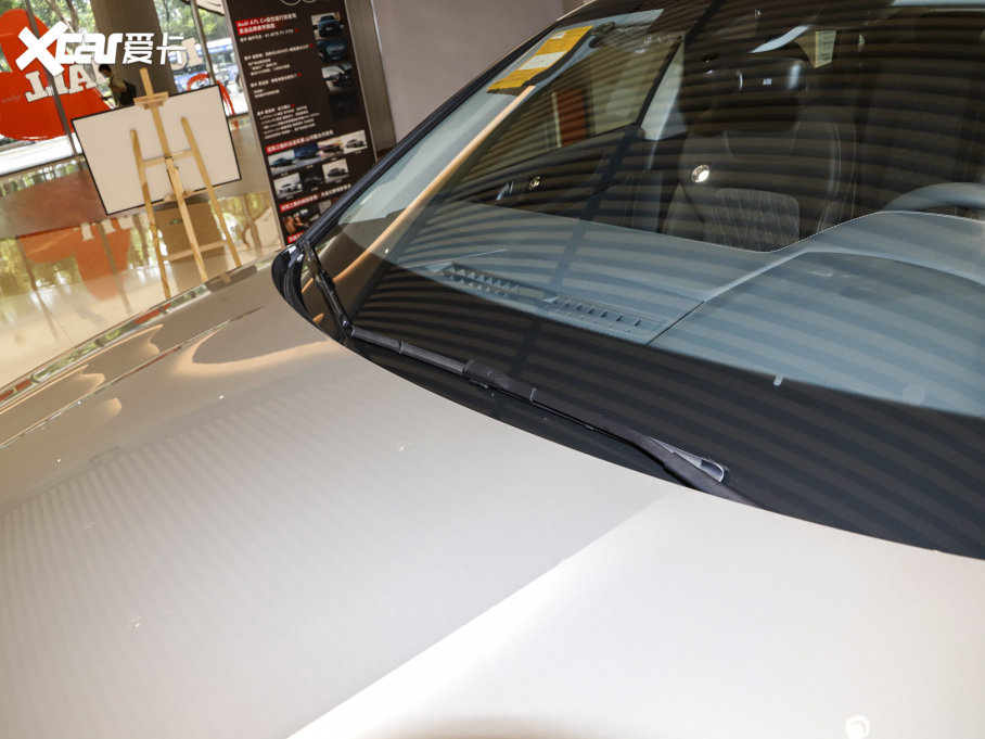 2022��W��A7L 45 TFSI quattro S-line ʥ�Tʿ