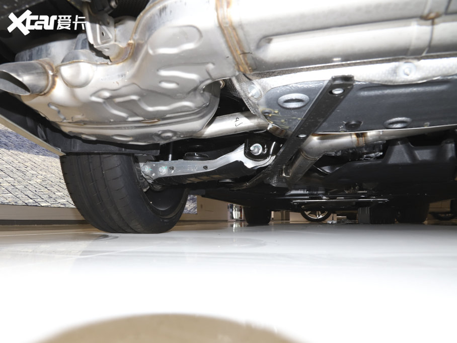 2022��?yu��n)W��A7L 45 TFSI quattro S-line ʥ�Tʿ