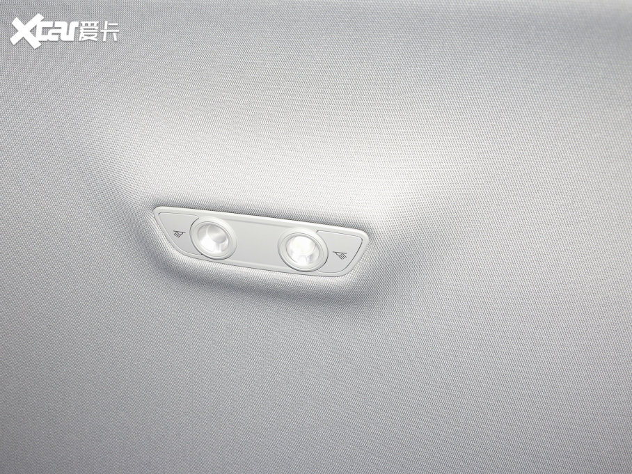 2022��?yu��n)W��A7L 45 TFSI quattro S-line ʥ�Tʿ