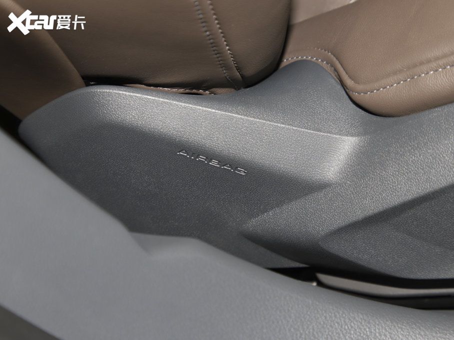 2022��W��A7L 45 TFSI quattro S-line ʥ�Tʿ