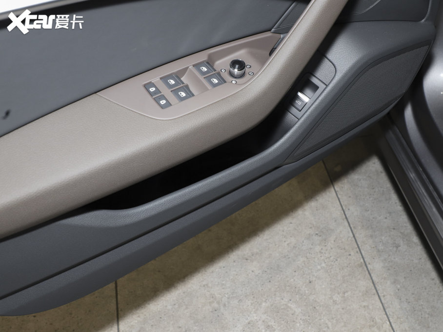 2022��?yu��n)W��A7L 45 TFSI S-line ����(m��ng)δ��(l��i)��