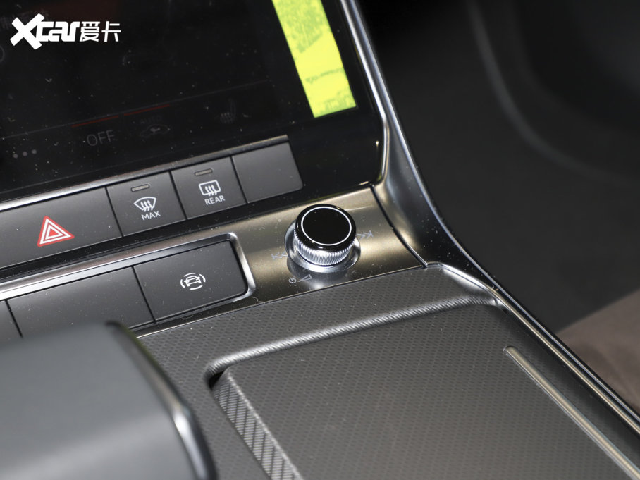 2022��?yu��n)W��A7L 45 TFSI S-line ����δ����