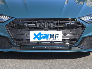 2022��55 TFSI quattro S-line ���а� �������^