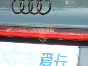 2022��55 TFSI quattro S-line ���а� �������^