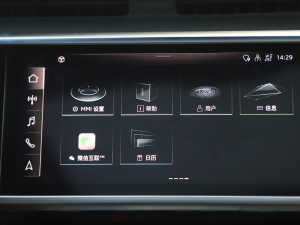 2022��55 TFSI quattro S-line ���а� �п؅^