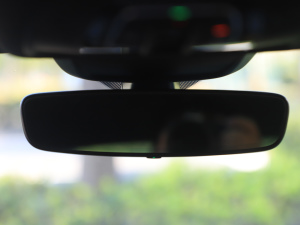 2022��55 TFSI quattro S-line ���а� �п؅^