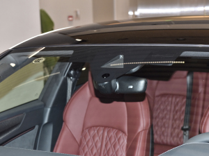 2022��45 TFSI quattro S-line �׷����� �������^