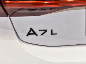 2022��45 TFSI quattro S-line �׷����� �������^