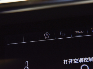 2022��45 TFSI quattro S-line �׷����� �п؅^