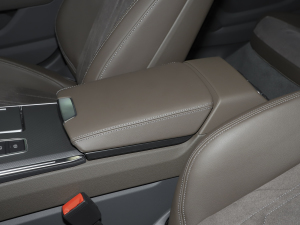 2022��45 TFSI S-line �������������b ���������