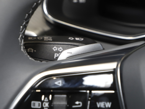 2022��45 TFSI S-line �������������b �п؅^