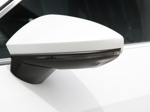 2022��55 TFSI quattro S-line ־�h���������b �������^