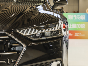 2022��45 TFSI quattro S-line Ҋ�h���������b �������^