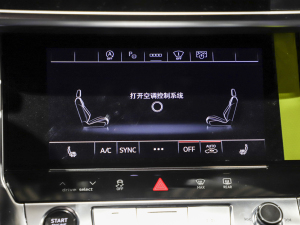 2022��45 TFSI quattro S-line Ҋ�h���׺����b ���{�{��