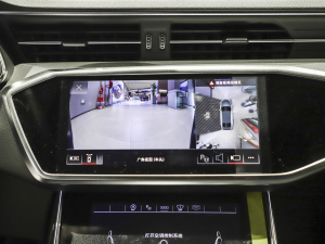 2022��45 TFSI quattro S-line Ҋ�h���׺����b �п؅^