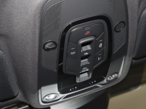 2022��45 TFSI quattro S-line ����ʿ�� �п؅^