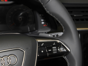 2022��45 TFSI quattro S-line ����ʿ�� �п؅^