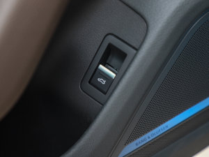 2022��45 TFSI quattro S-line Ҋ�h���������b �п؅^