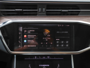 2022��45 TFSI quattro S-line Ҋ�h���������b �п��_�@ʾ��