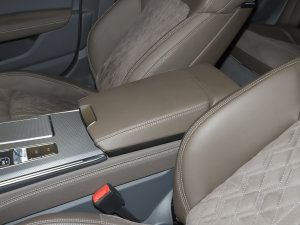 2022��45 TFSI quattro S-line �L�Tʿ ���������