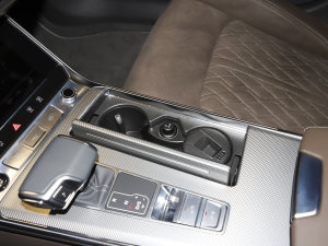 2022��45 TFSI quattro S-line �L�Tʿ ǰ�ű���