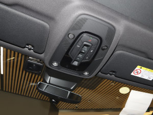 2022��45 TFSI quattro S-line �L�Tʿ �п؅^