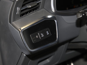 2022��45 TFSI quattro S-line �L�Tʿ �п؅^(q��)