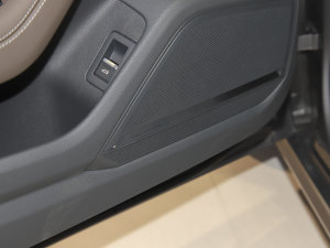 2022��45 TFSI quattro S-line �L�Tʿ �п؅^(q��)