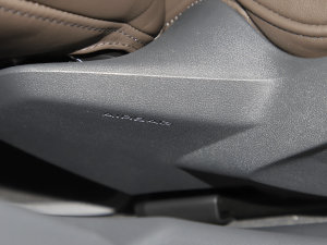 2022��45 TFSI quattro S-line �L�Tʿ �п؅^